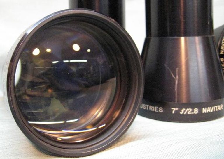 Afbeelding van Navitar 7" f:2.8 Slide projection Lens