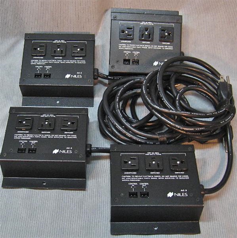Picture of Niles AC-3, AC power strip 