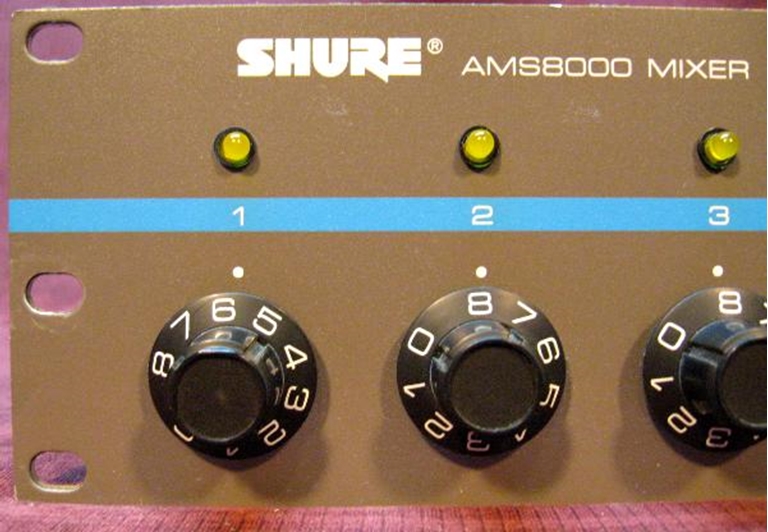 Afbeelding van Shure AMS8000 rackmount automatic mic mixer