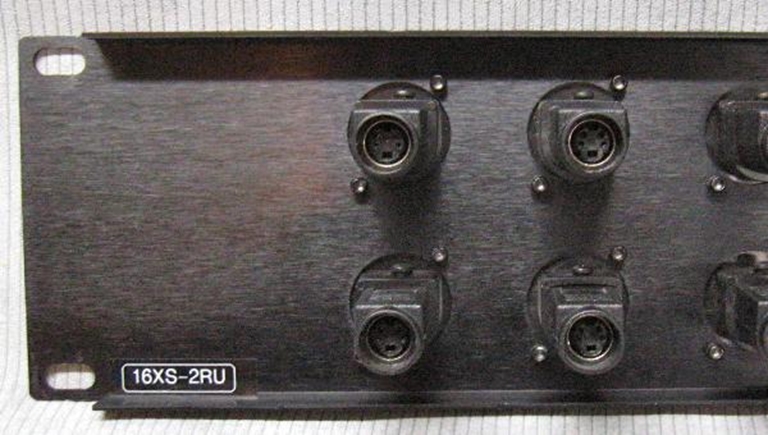 Afbeelding van TecNec SVideo patch panel,16XS-2RU 