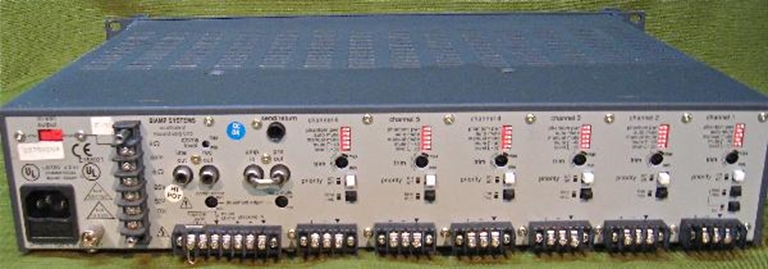 Image sur Biamp Precedence CMA30 Mixer Amplifier