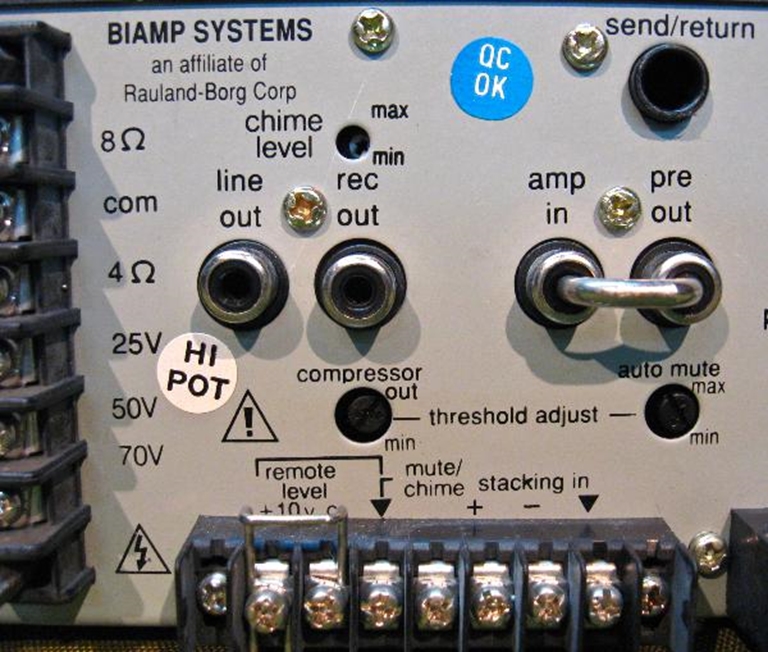 Image sur Biamp Precedence CMA30 Mixer Amplifier