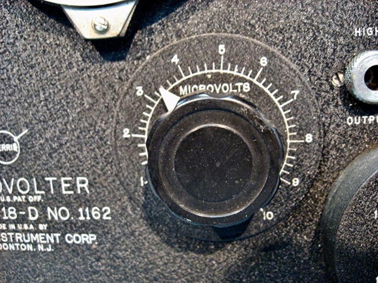 Image sur Ferris Model 18-D RF MicroVoltmeter, 8~210 MHz