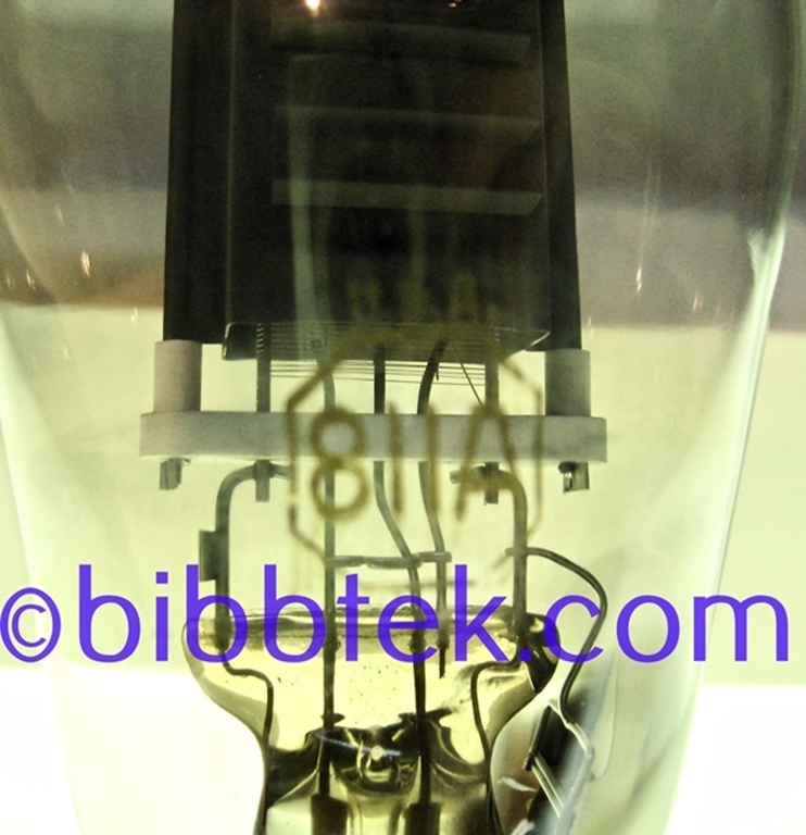 Image sur Amperex 811A Transmitter tube #0113, NOS, tests good.