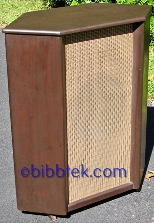 Afbeelding van RCA Model 300W1 Cabinets. SOLD OUT.