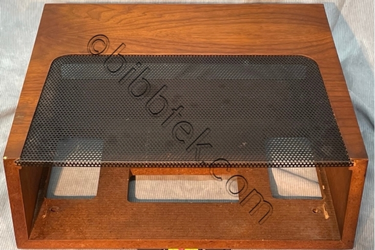 Afbeelding van Original Marantz Cabinet for 2245, 2365B Receiver