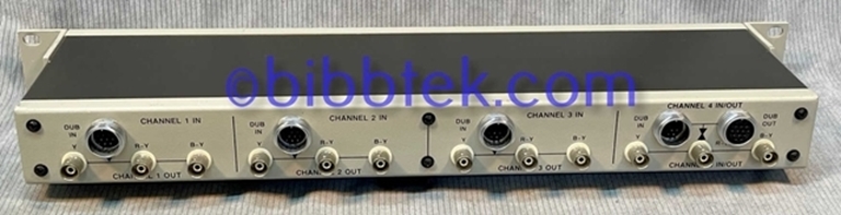 Image sur BCBB-4 Hirose 12 Pin to BNC Break out box, 4 channel passive 1 RU.