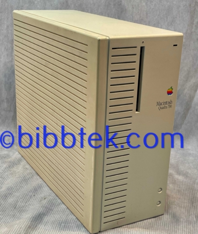 Afbeelding van Apple mac Quadra 700 computer   Sold out.