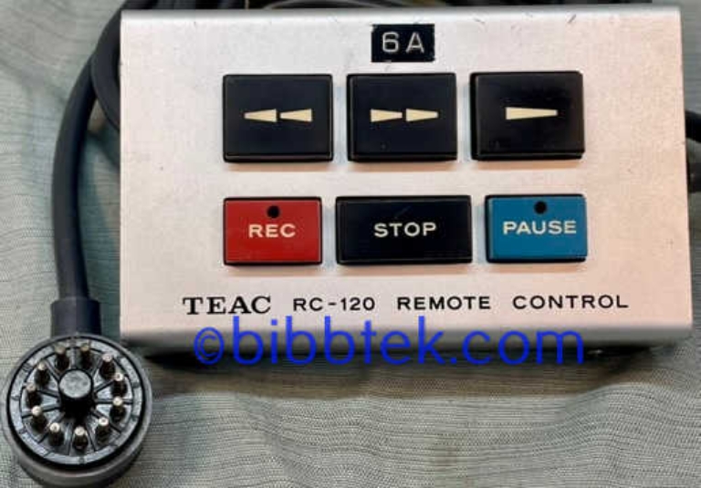 Picture of Teac RC-120 Remote Control, with an 11 pin circular plug.